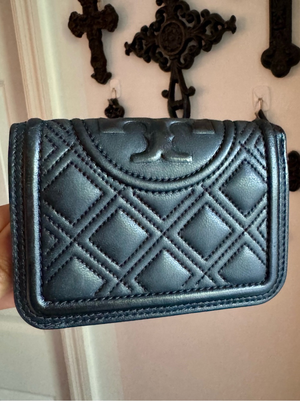 Tory Burch Quilted Leather Fleming Wallet - Black